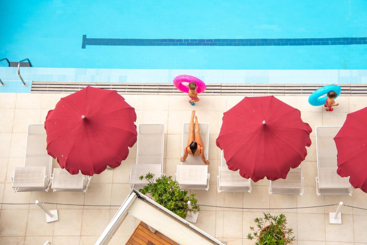 Unahotels Imperial Sport Hotel Pesaro Eksteriør billede