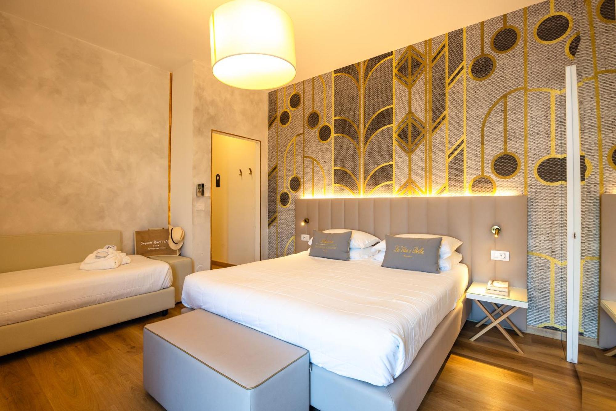 Unahotels Imperial Sport Hotel Pesaro Eksteriør billede